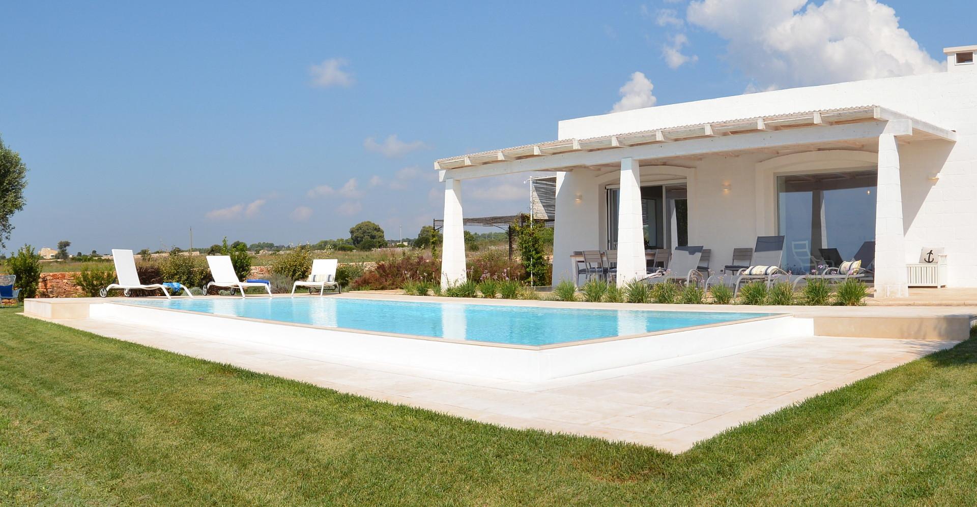 The villa- the pool, the garden 
