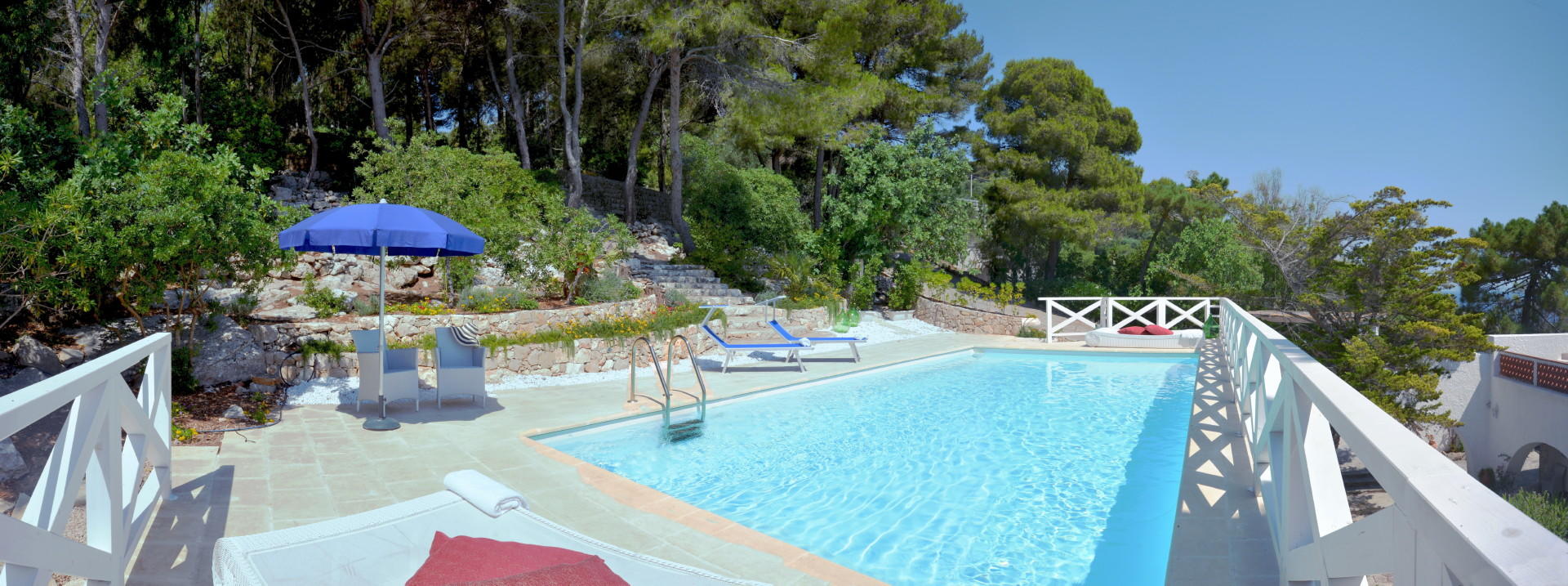 Swimming pool area (12)