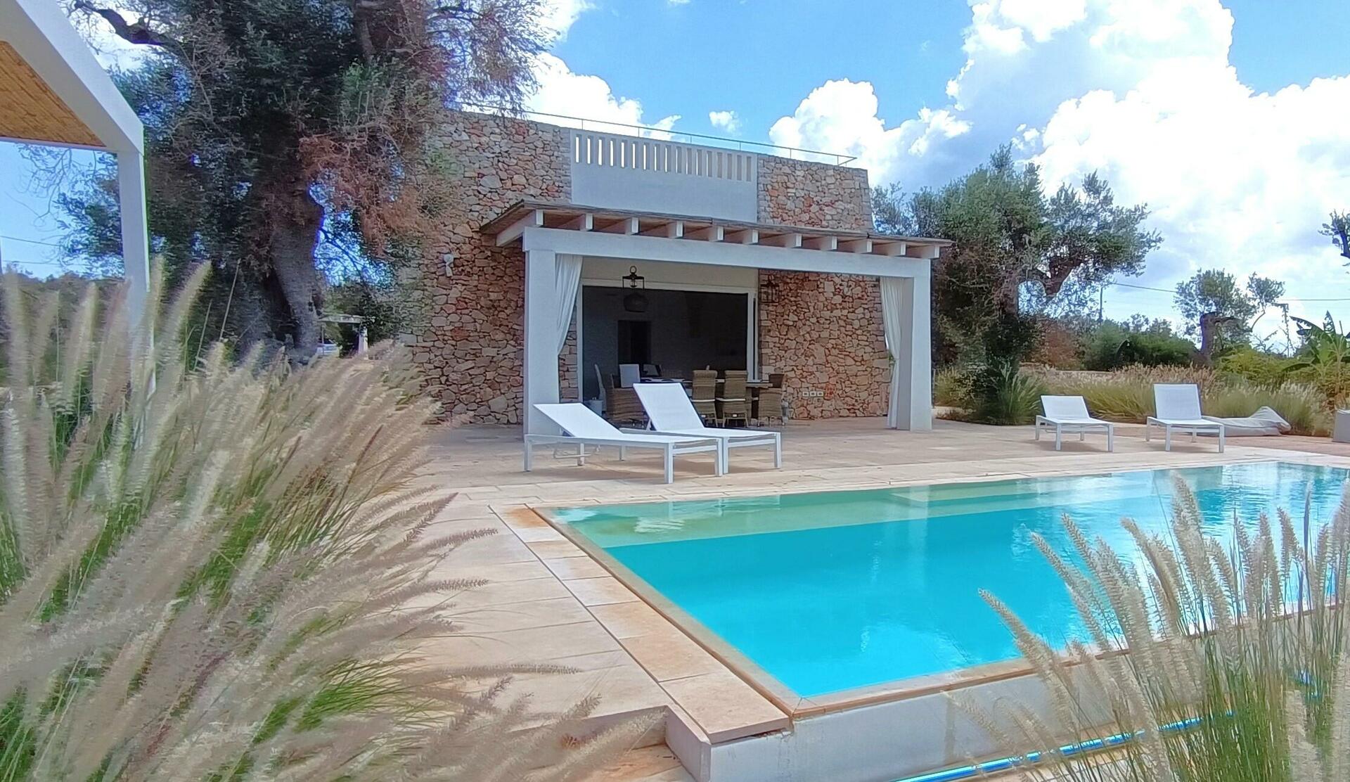 Villa_prestigiosa_Santa_Maria_di_Leuca_piscina (36)
