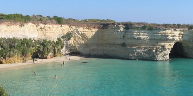 LAGHI ALIMINI – La Baia dei Turchi