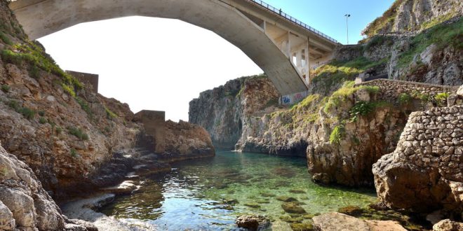 PONTE CIOLO – Oltre trenta metri di brivido