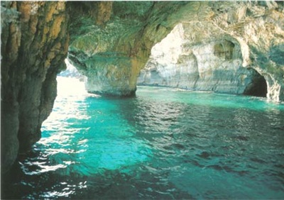 Risultato immagini per grotte di Leuca