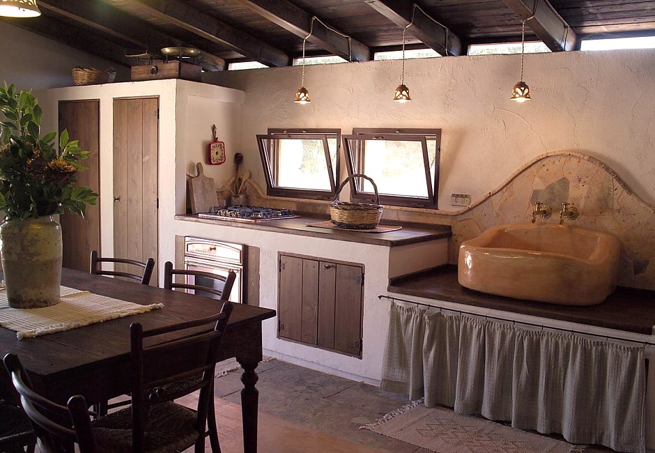 interni cucina Villa Apulia Il Trullo - salentodolcevita.com