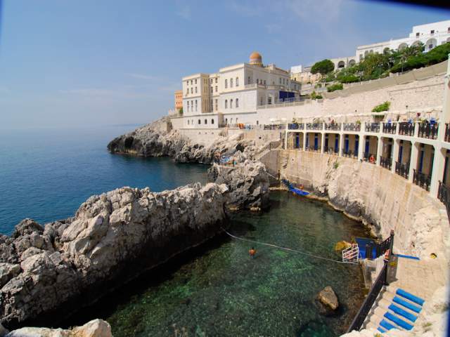 santa cesarea terme piscine naturali