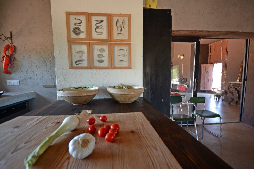 Villa Caroma Kitchen dinning room - booking@salentodolcevita.com