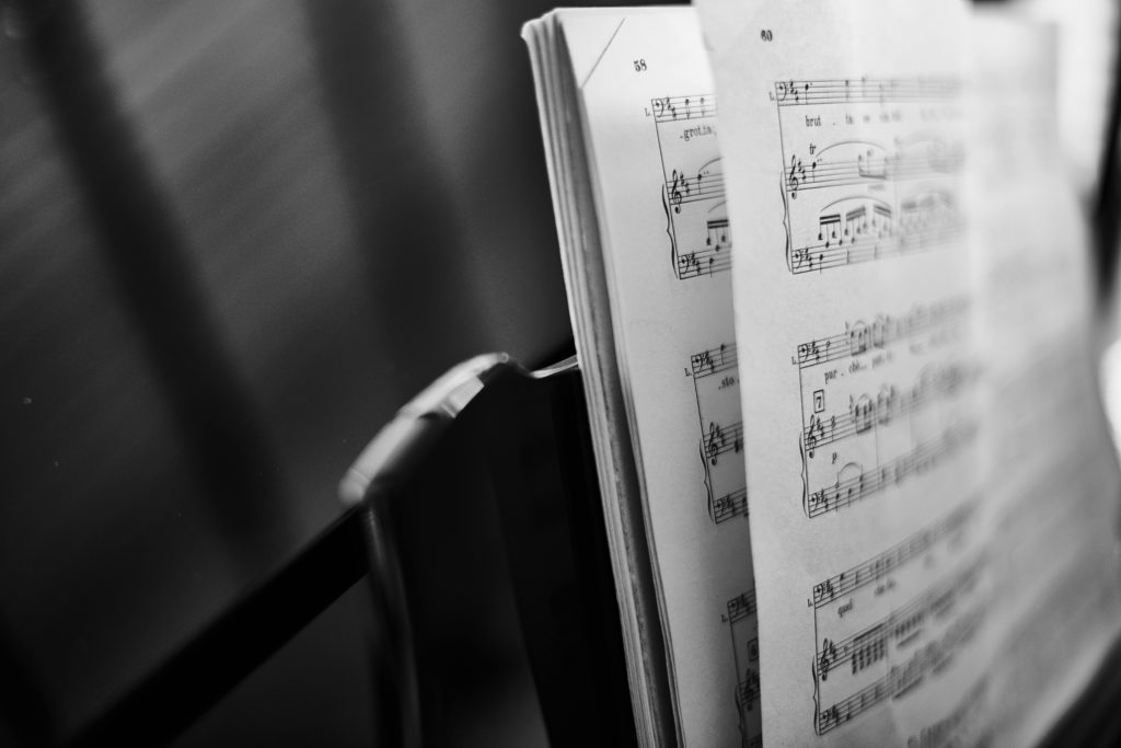 musica classica nel salento_ph valentino-funghi-146040-unsplash