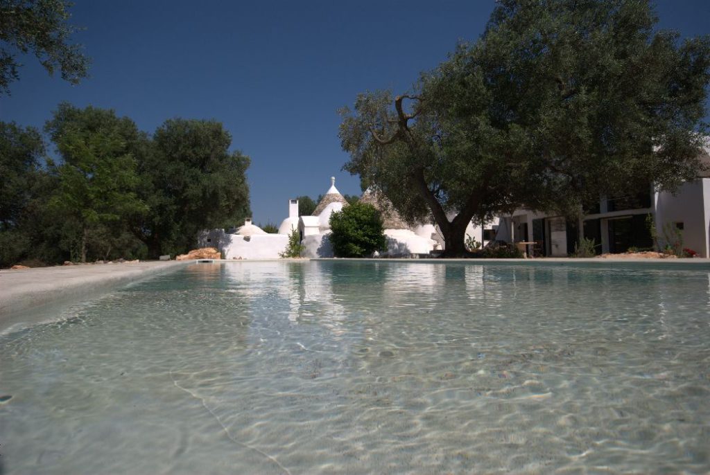 villa genziana_trulli_ostuni_piscina