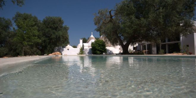 Ancient trulli and modern design: a possible (and beautiful) match