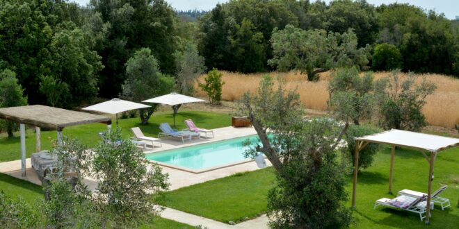 Villa with pool in Salento, Puglia, for families and groups