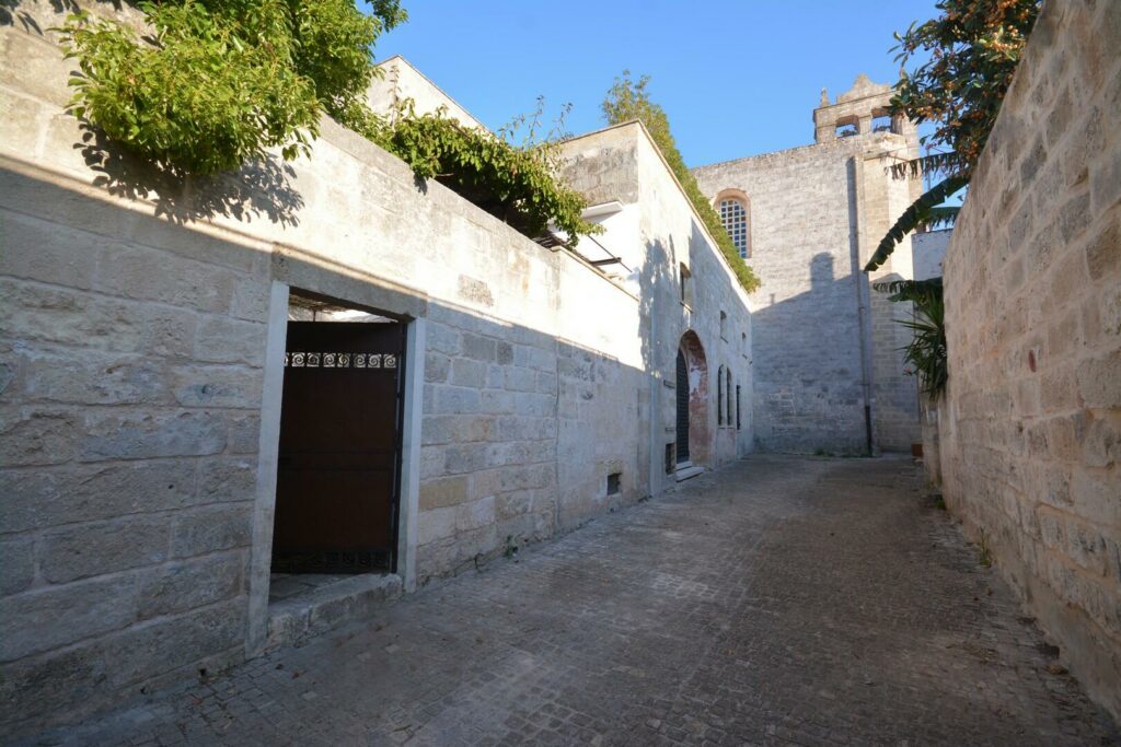 andrano casa centro storico 