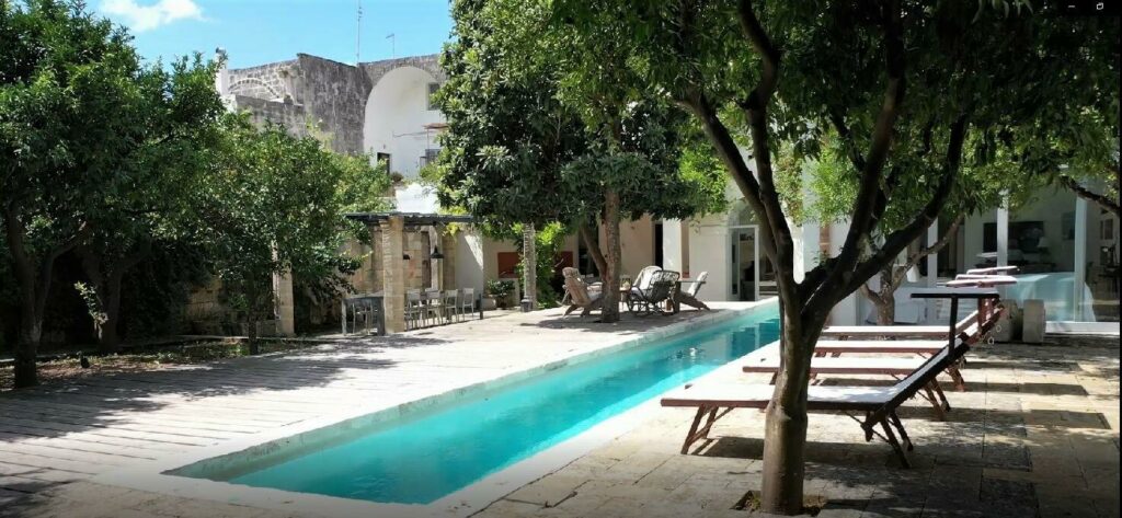 casa con giardino e piscine casa con giardino e piscina