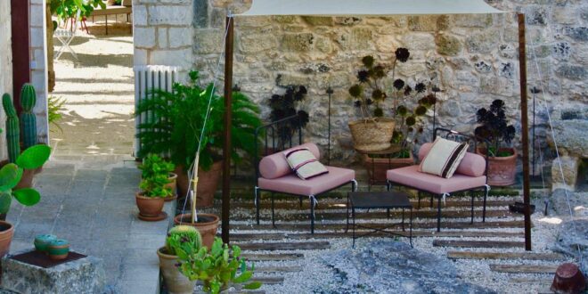 Villas in ancient historical centers of Salento: small hidden kingdoms