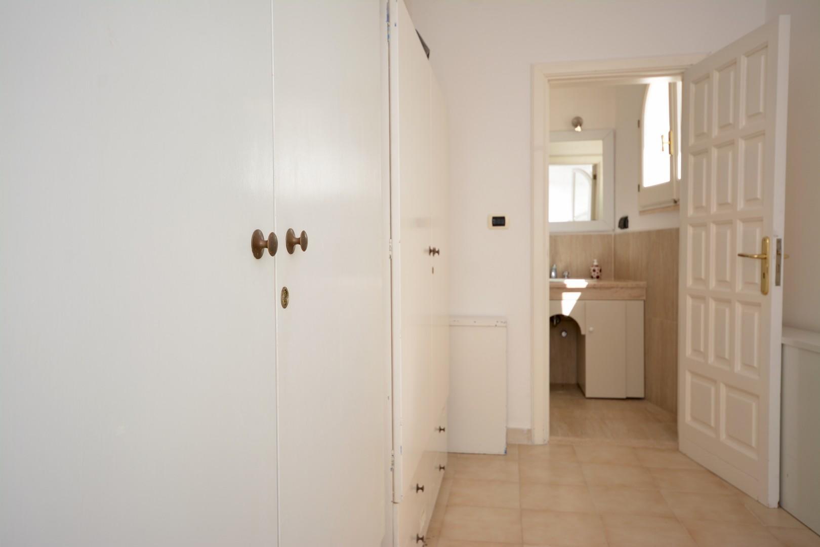 Livello inferiore -Suite - camera matrimoniale acesso al bagno