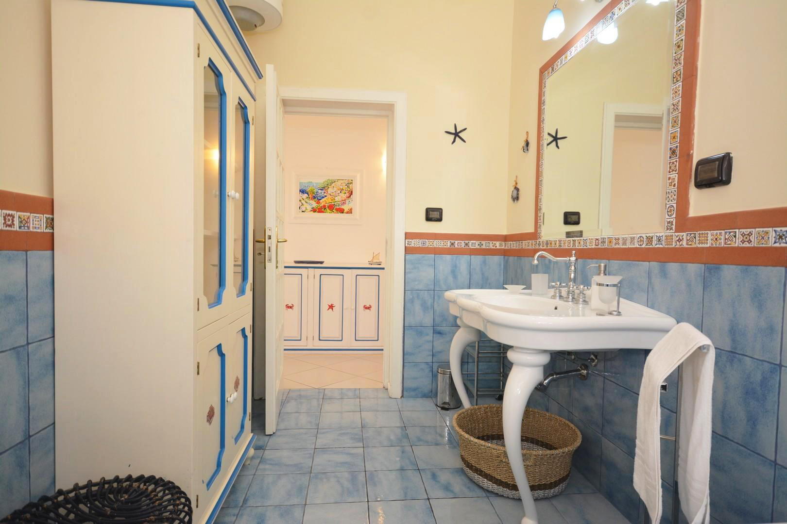 Premier étage Salle de bain A