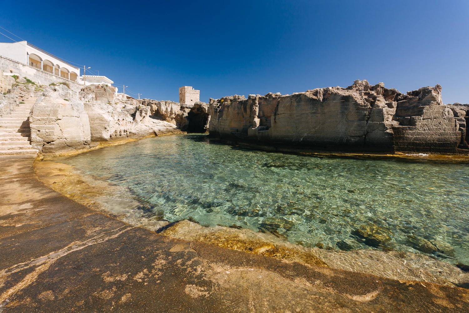 Marina Serra, piscina naturale - 6 Km