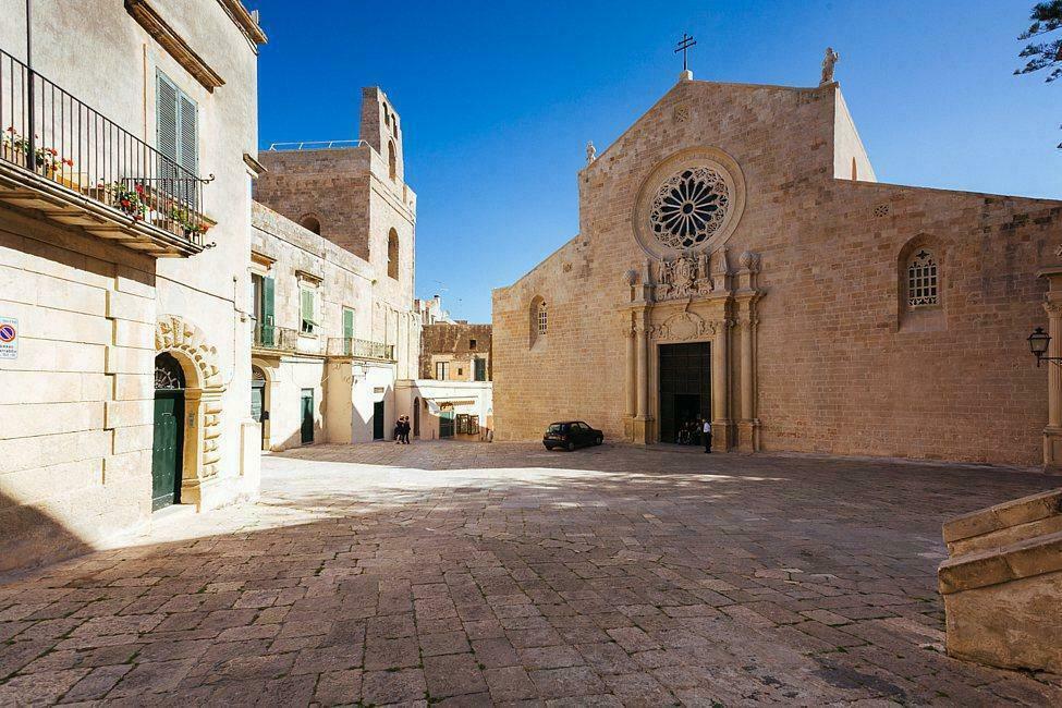 Otranto, centre historique, cathédrale romane