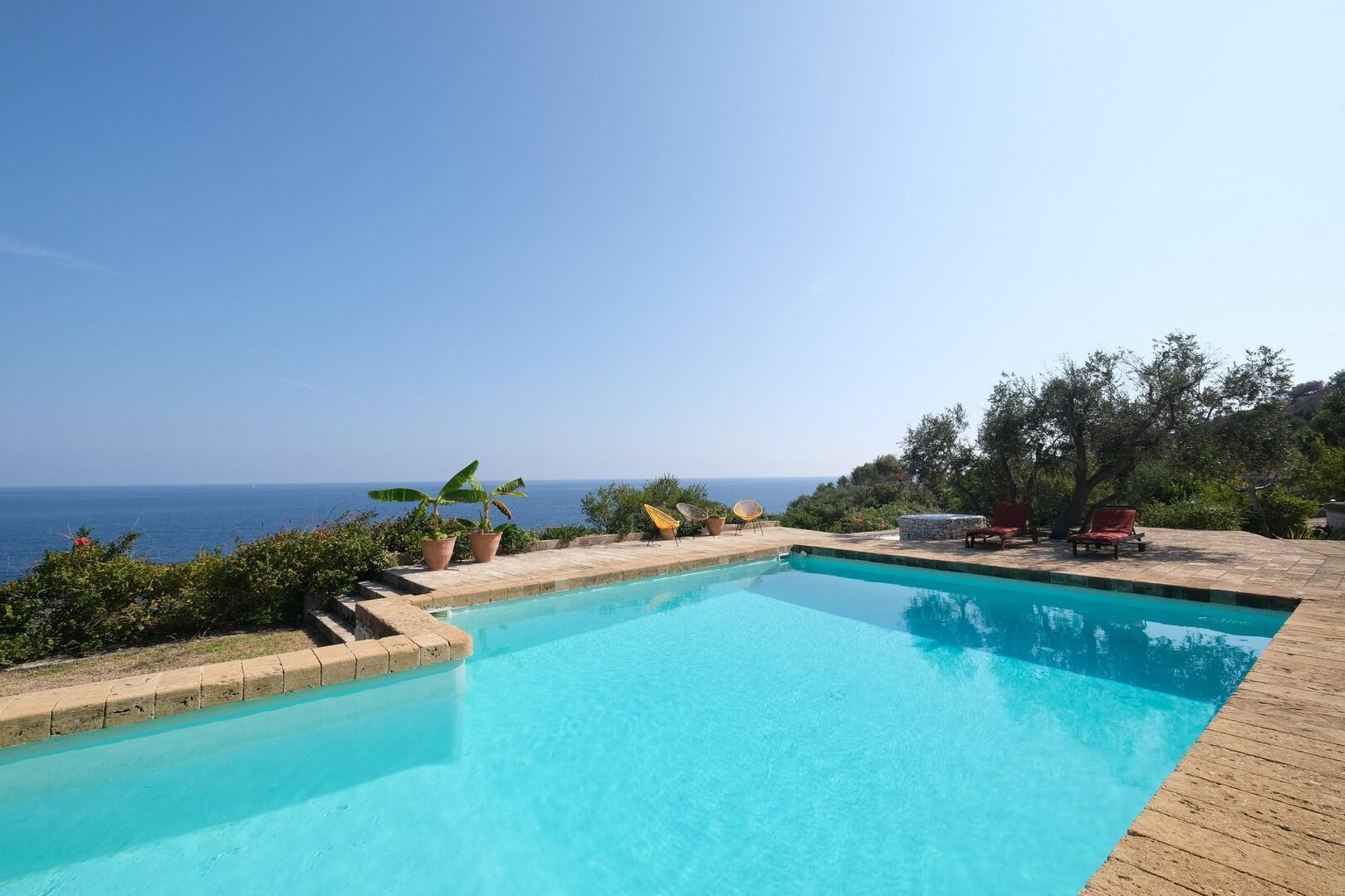 VILLA GRECALE DEP 2 CI