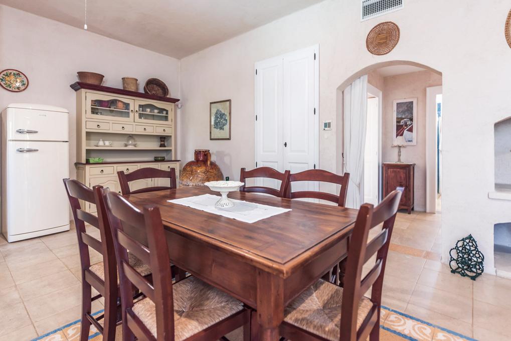 Dep. B - Kitchen and Living room