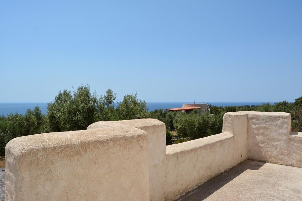 Primo piano Terrazza vista mare