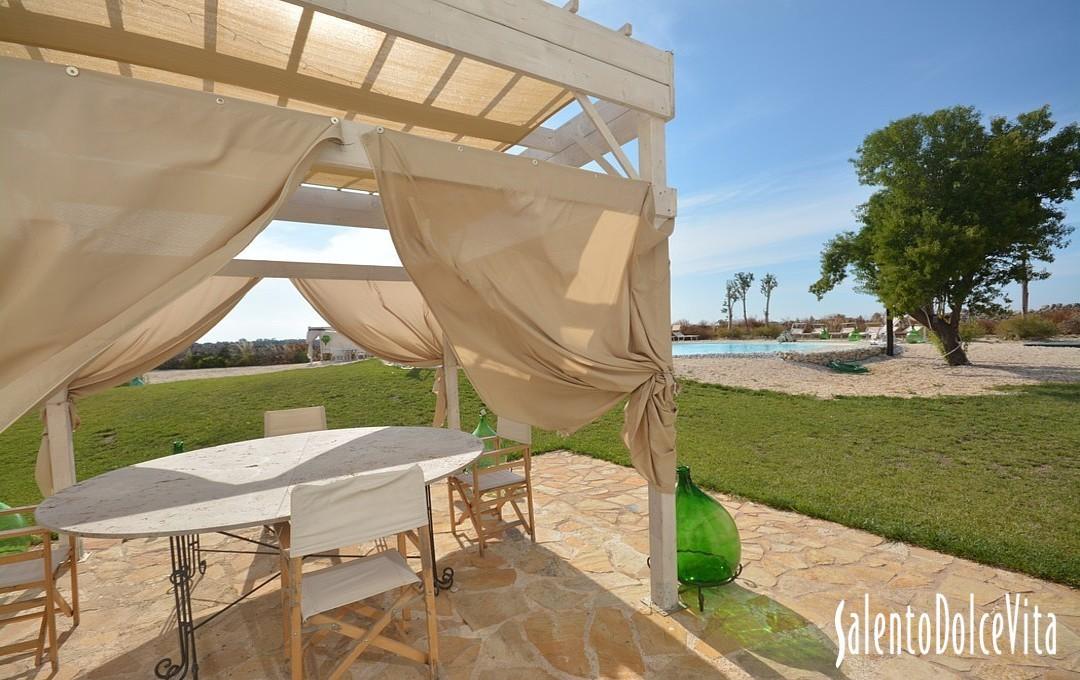Furnished pergola