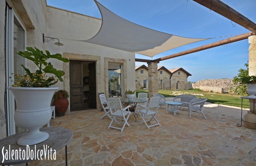 Pergola on the rear