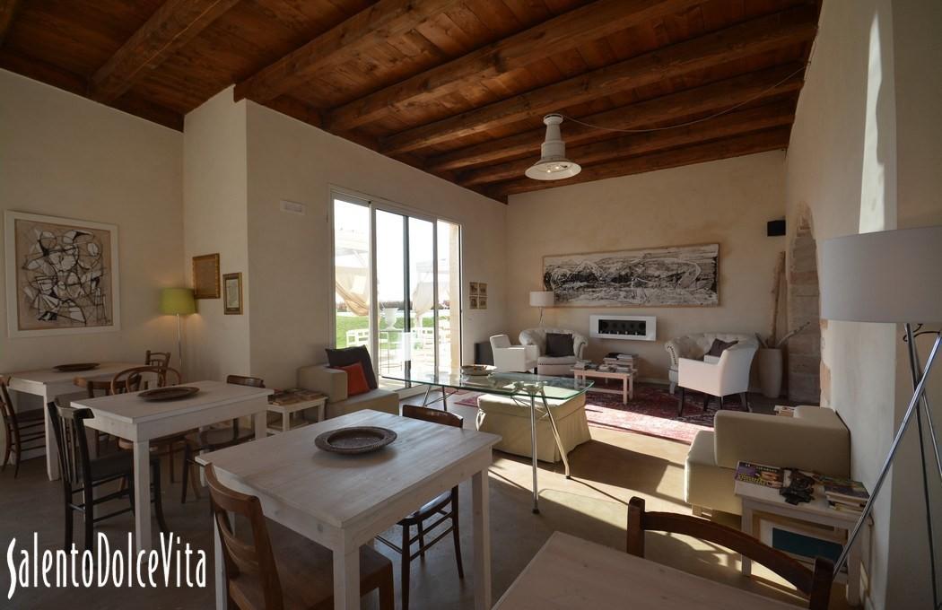 Living & Dining area