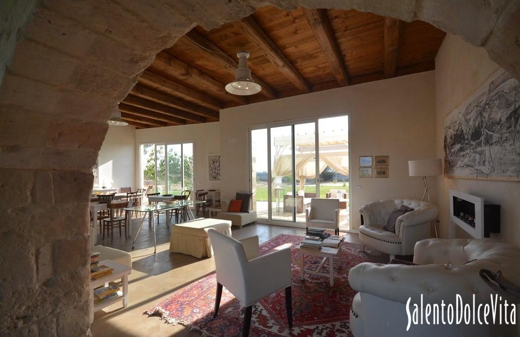 Living & Dining area