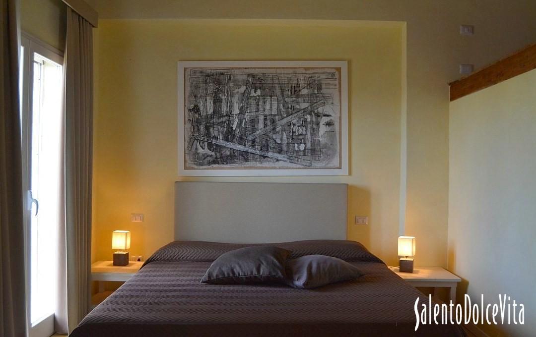 Suite A - Double bedroom