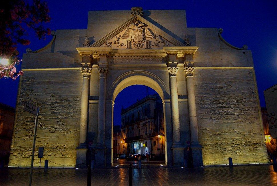 Lecce - Porta Napoli - Ancient entrance