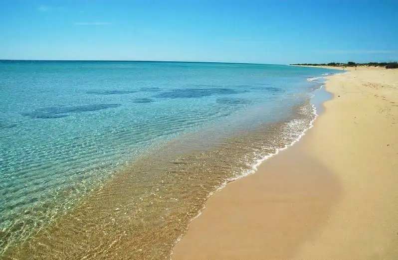 sandy beach Pescoluse & Maldives del salento
