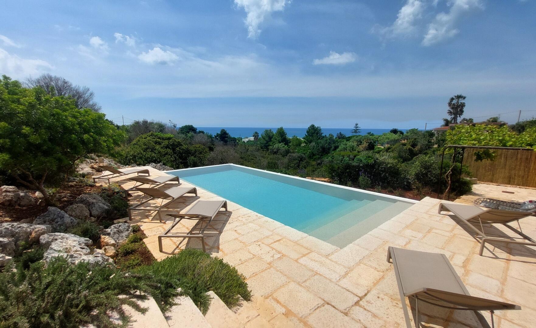 villa_swimming_pool_area_sea_view_south_of_italy_salento_puglia (9)