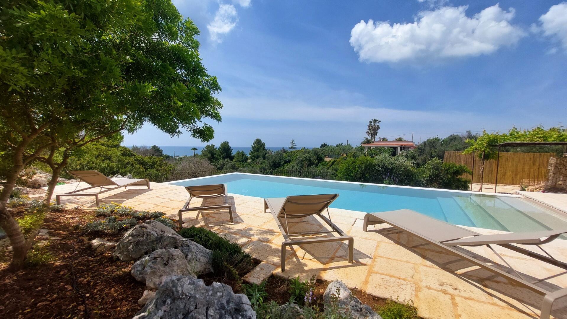 villa_swimming_pool_area_sea_view_south_of_italy_salento_puglia (8)
