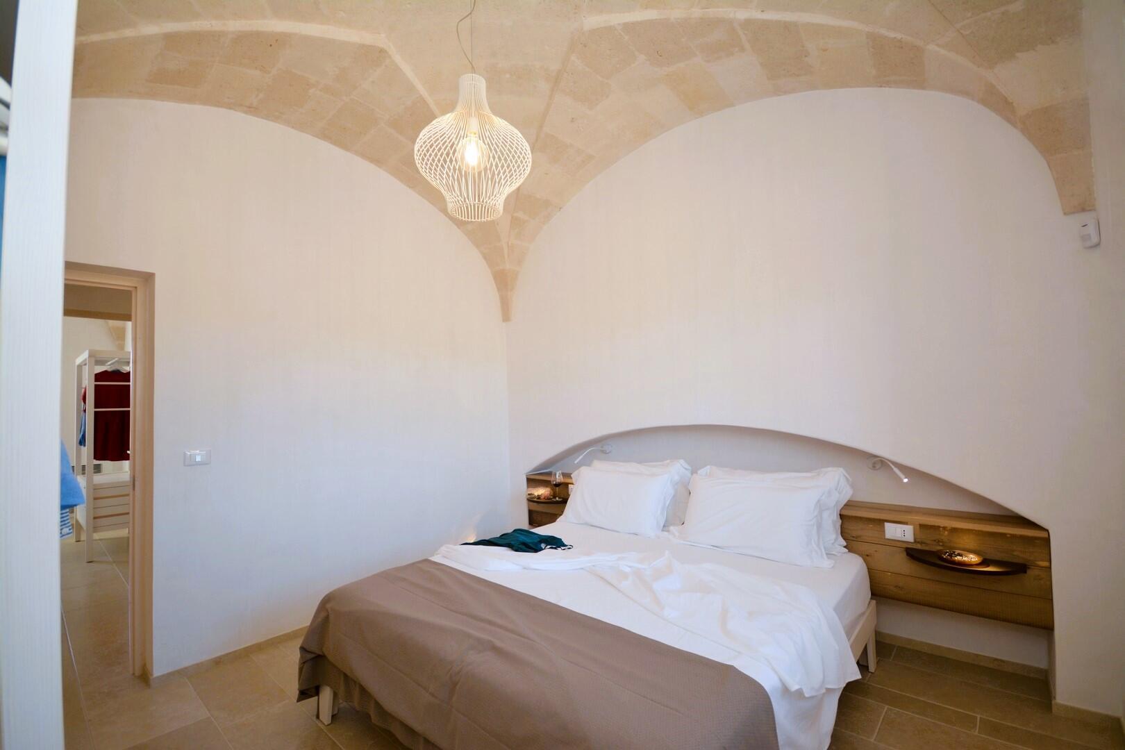 villa_with_pool_for_rent_sea_view_luxury_rental_south_of_italy_salento_puglia (30)