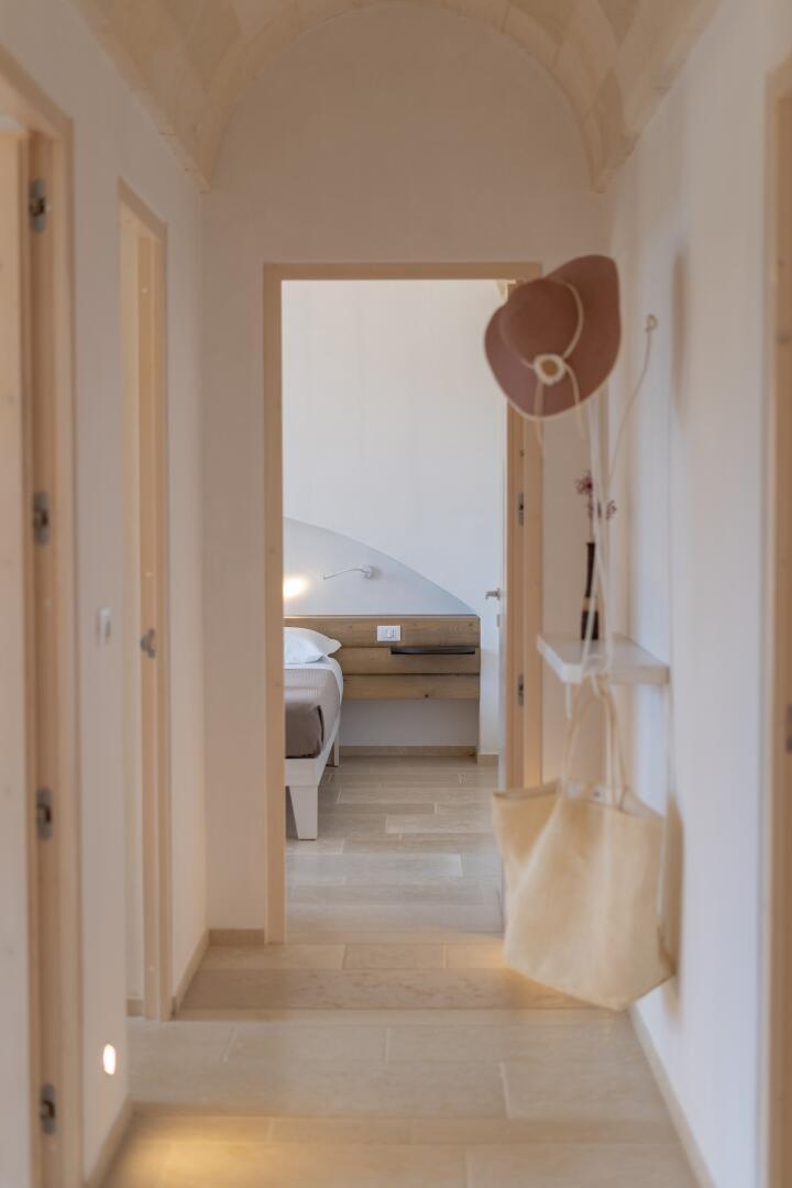 villa_with_pool_for_rent_sea_view_luxury_rental_south_of_italy_salento_puglia (32)