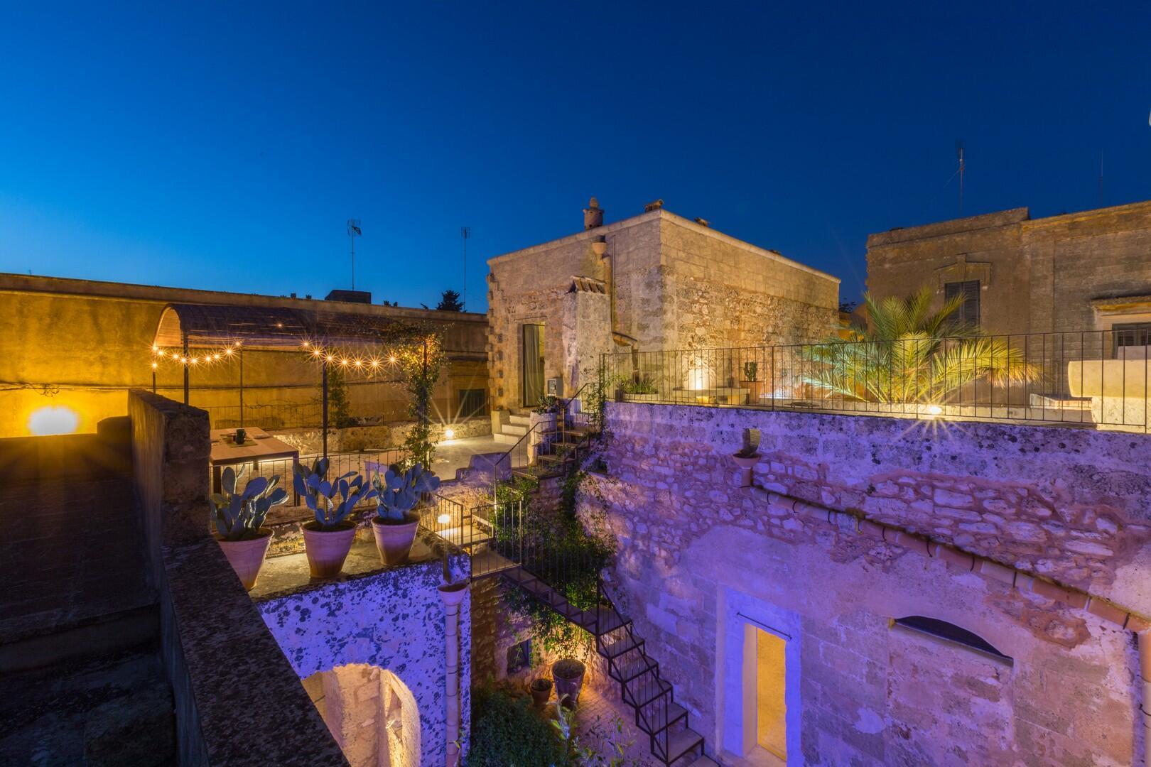 LE CORTI DI BISANZIO