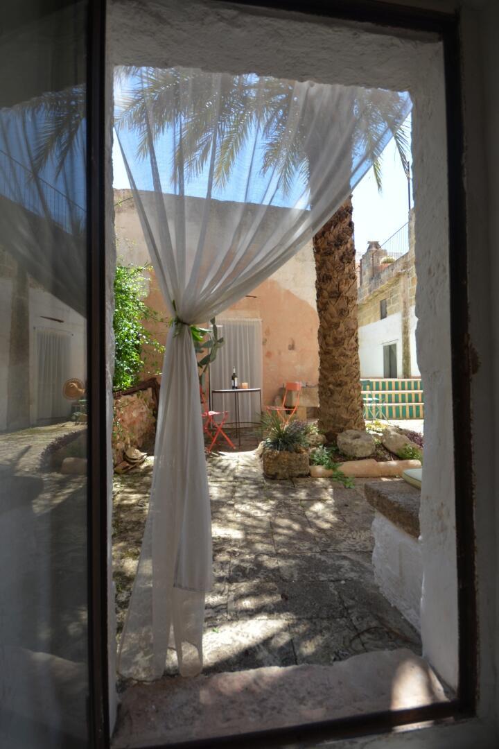 LE CORTI DI BISANZIO