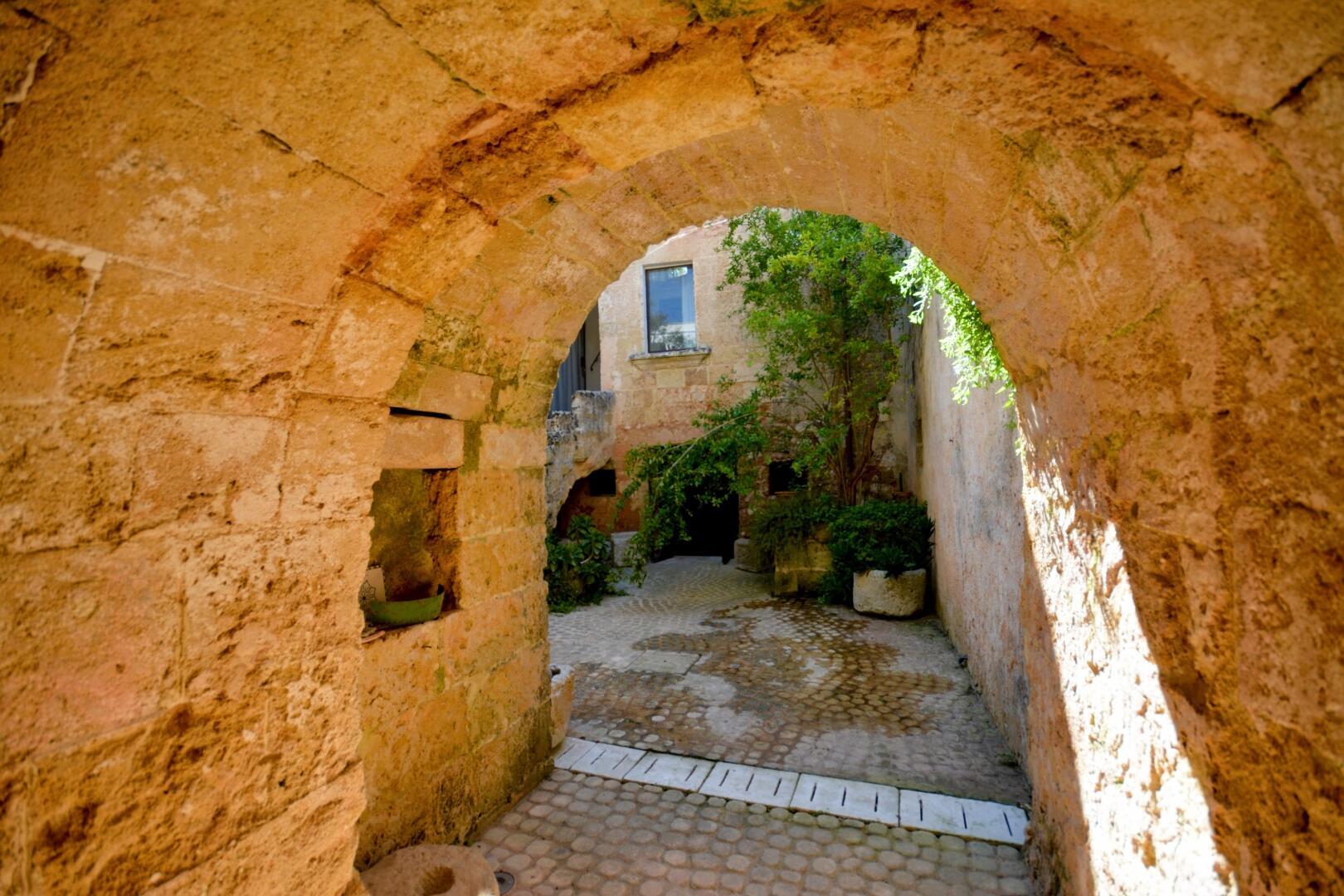 LE CORTI DI BISANZIO