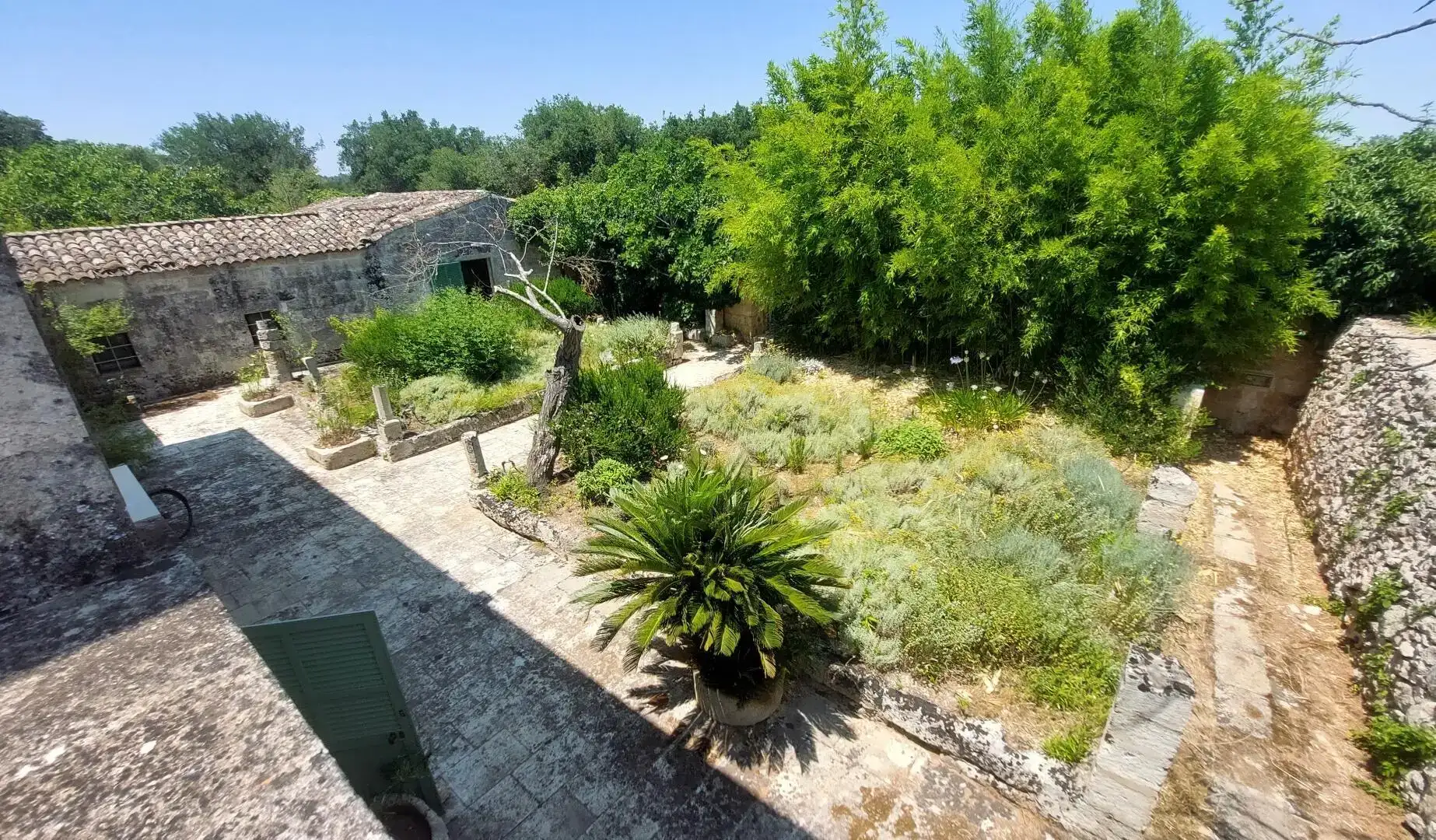 charming_villa_with_pool_to_rent_puglia_south_of_italy_masseria_don_mattia (126)