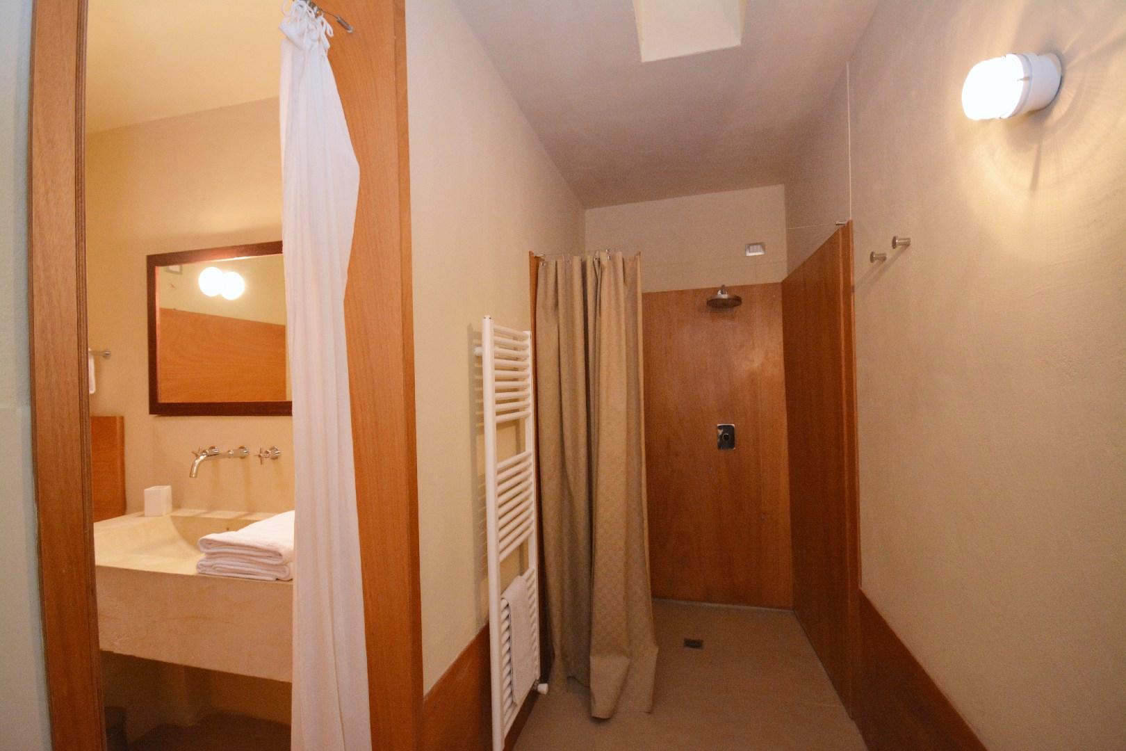 Suite Orangerie Double bedroom - bathroom