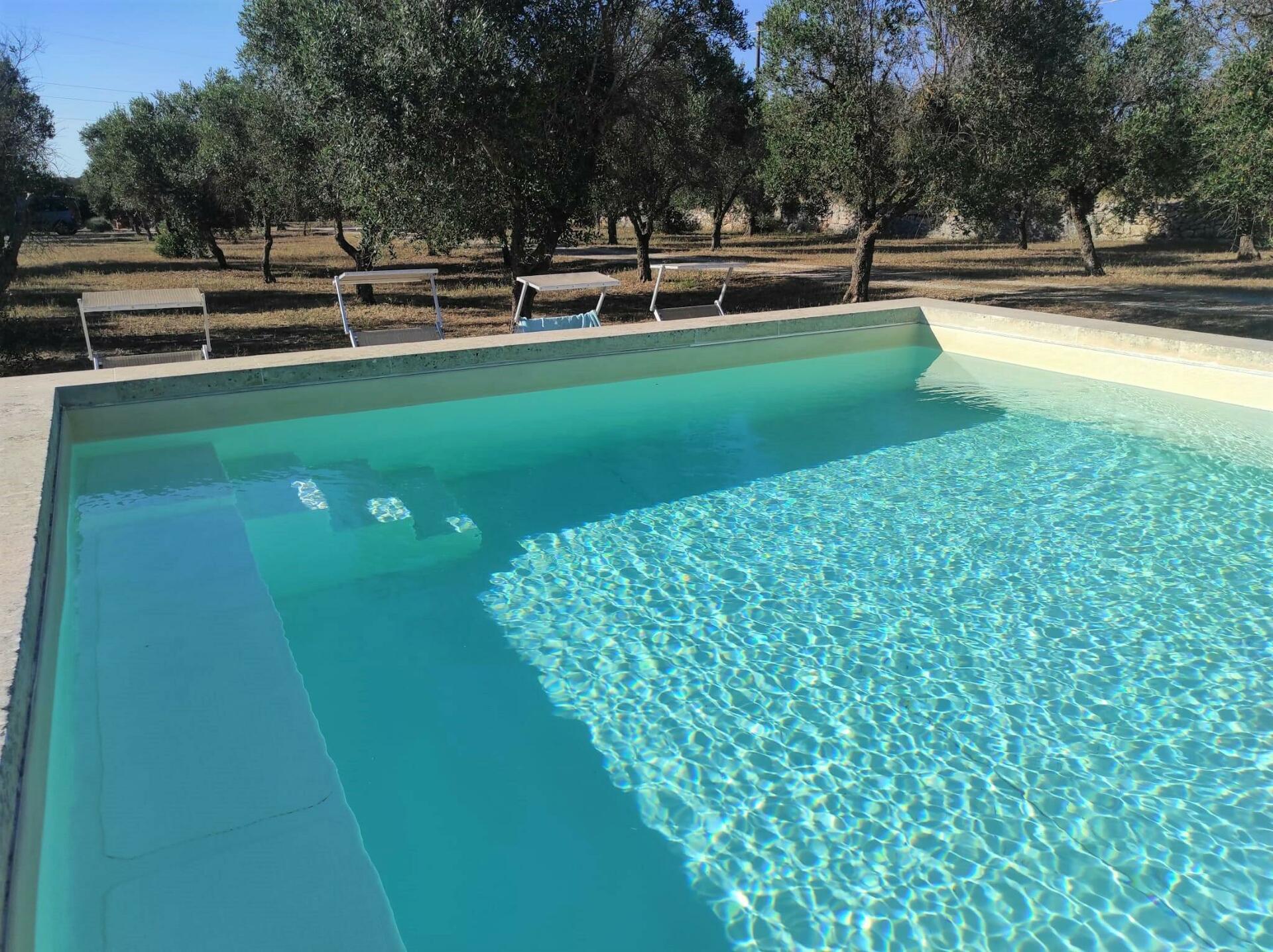 Swimming pool 4x4m