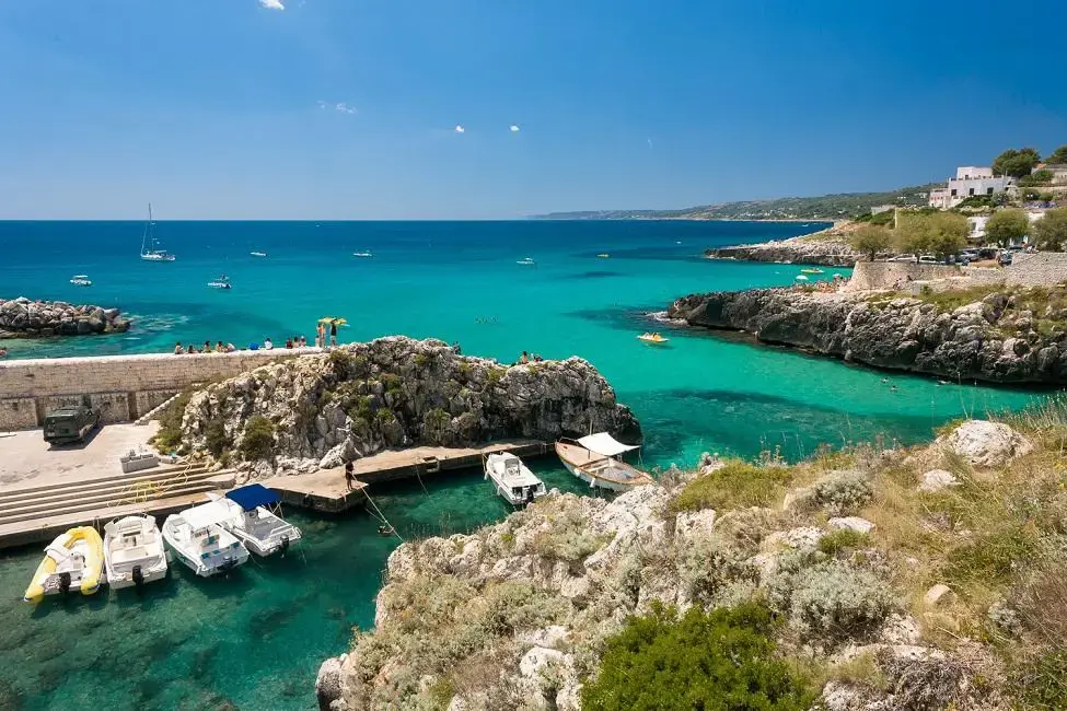 Castro Marina - la baia dall‘acqua cristallina