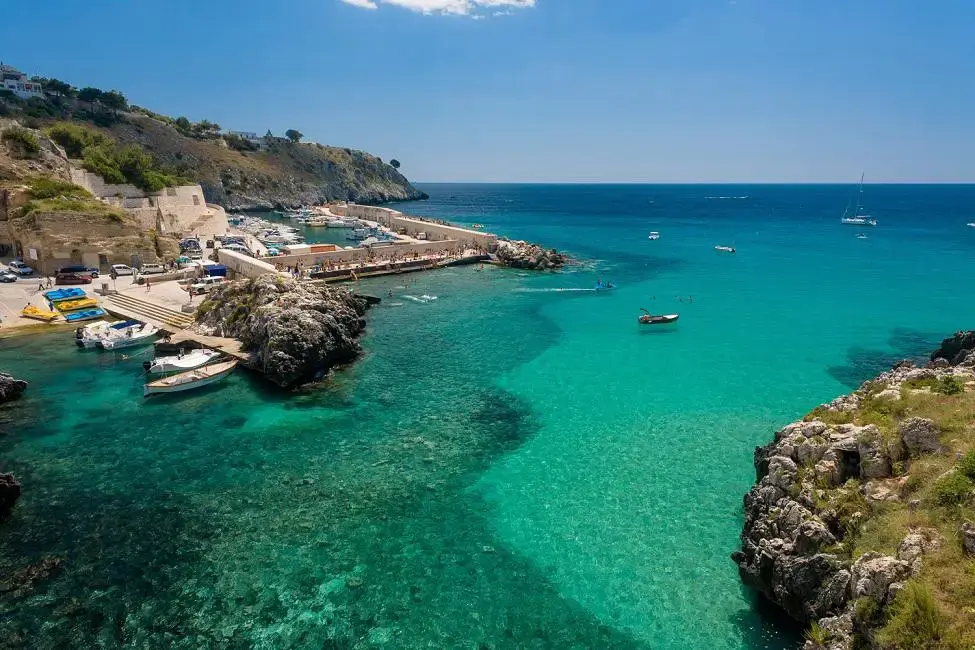 Castro Marina - la baia dall‘acqua cristallina