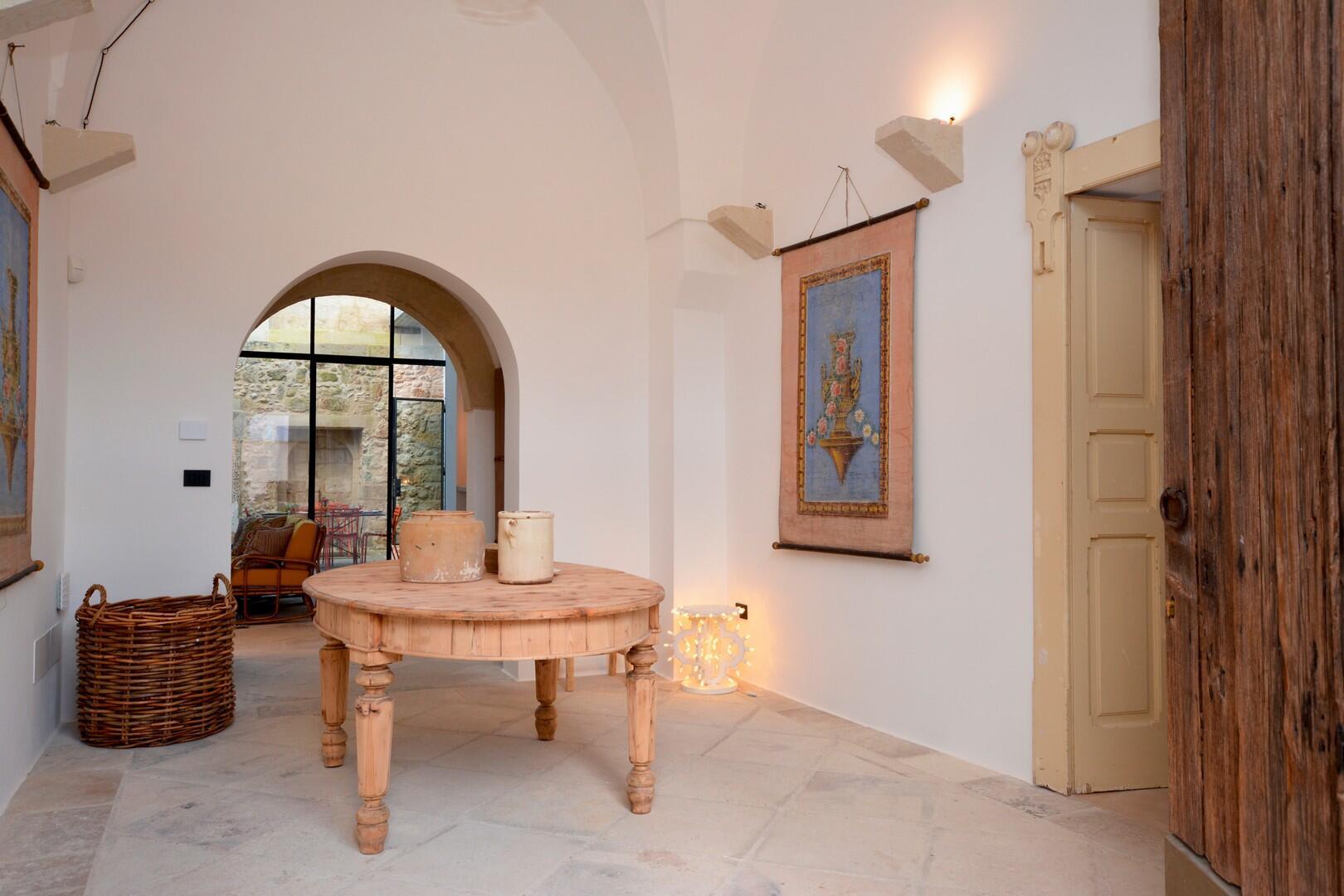 PALAZZO DECò