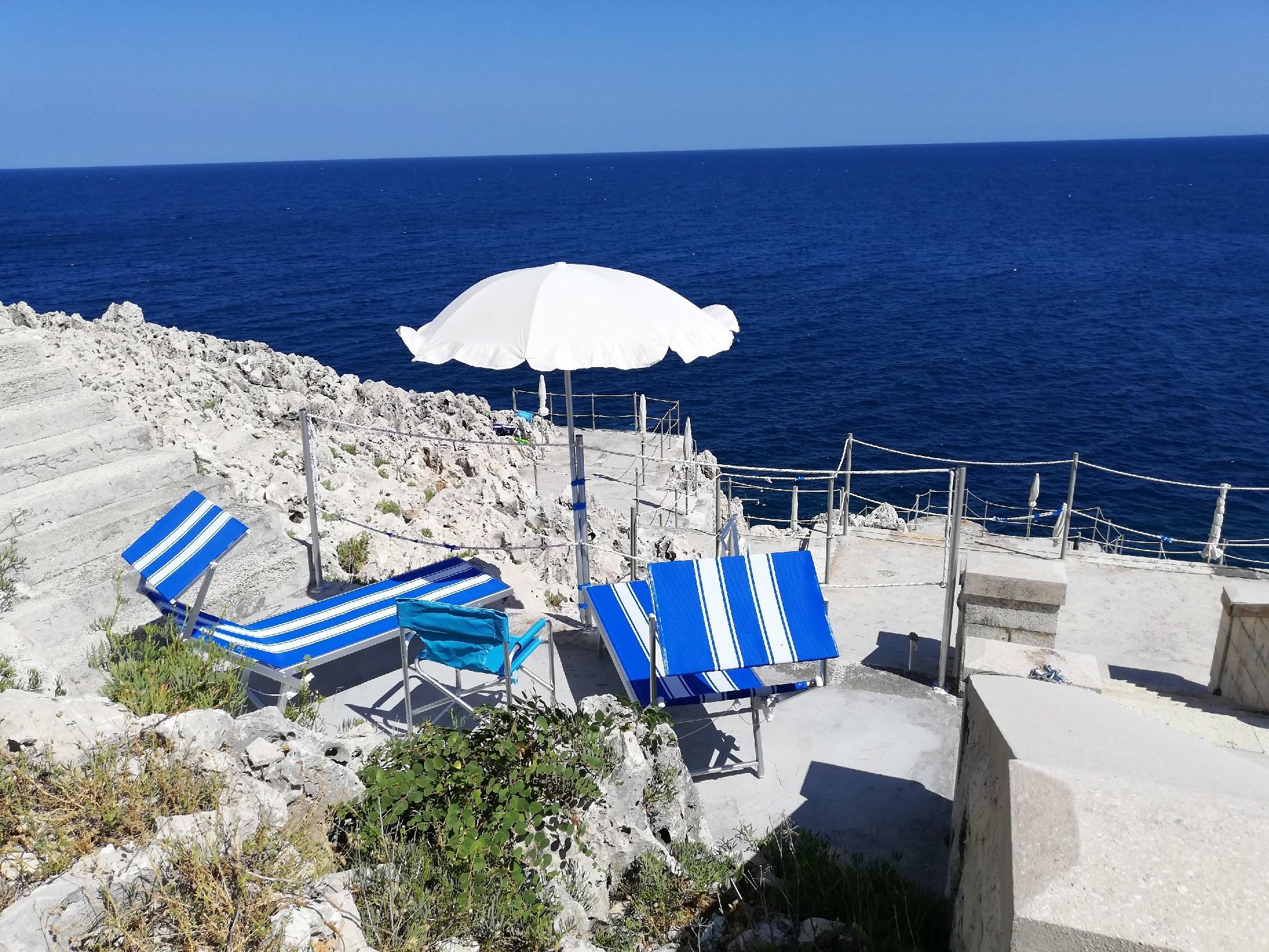 Accesso al mare e al solarium di Casa il Loggiato