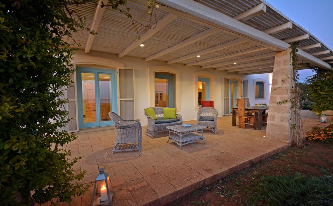 Terrasse meublée avec vue sur la mer