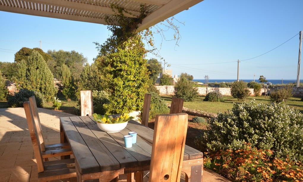 Terrasse meublée avec vue sur la mer