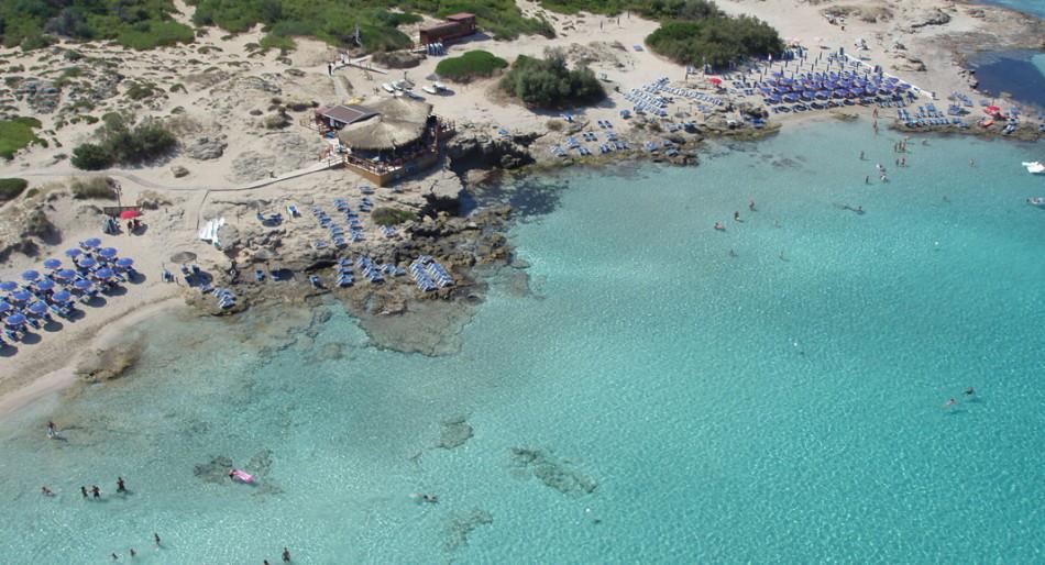 Gallipoli - Punta della Suina beach club 25 km