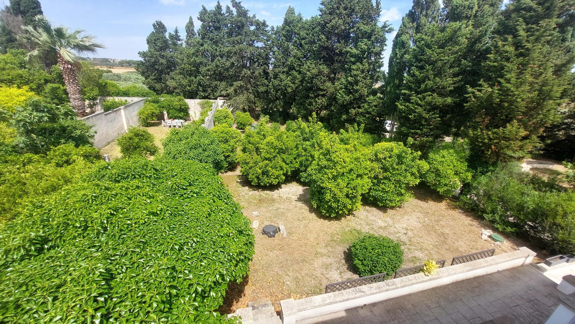 VILLA ARTESIA