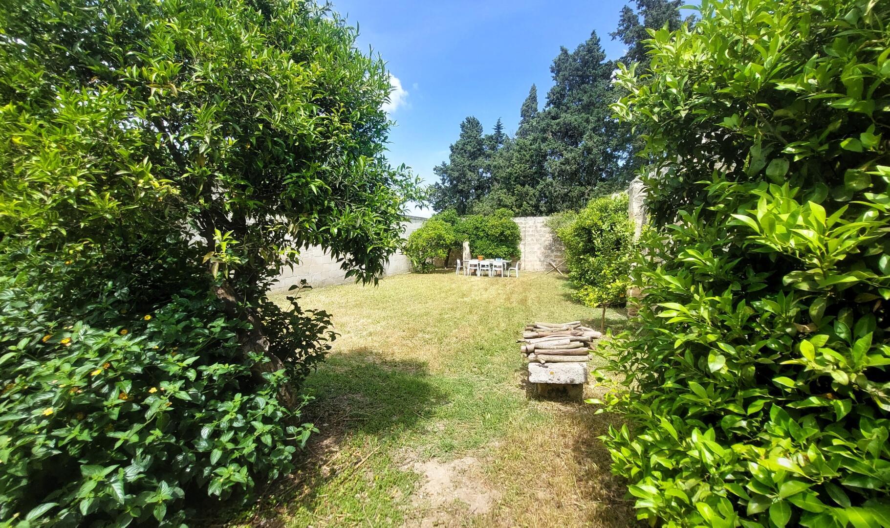 VILLA ARTESIA