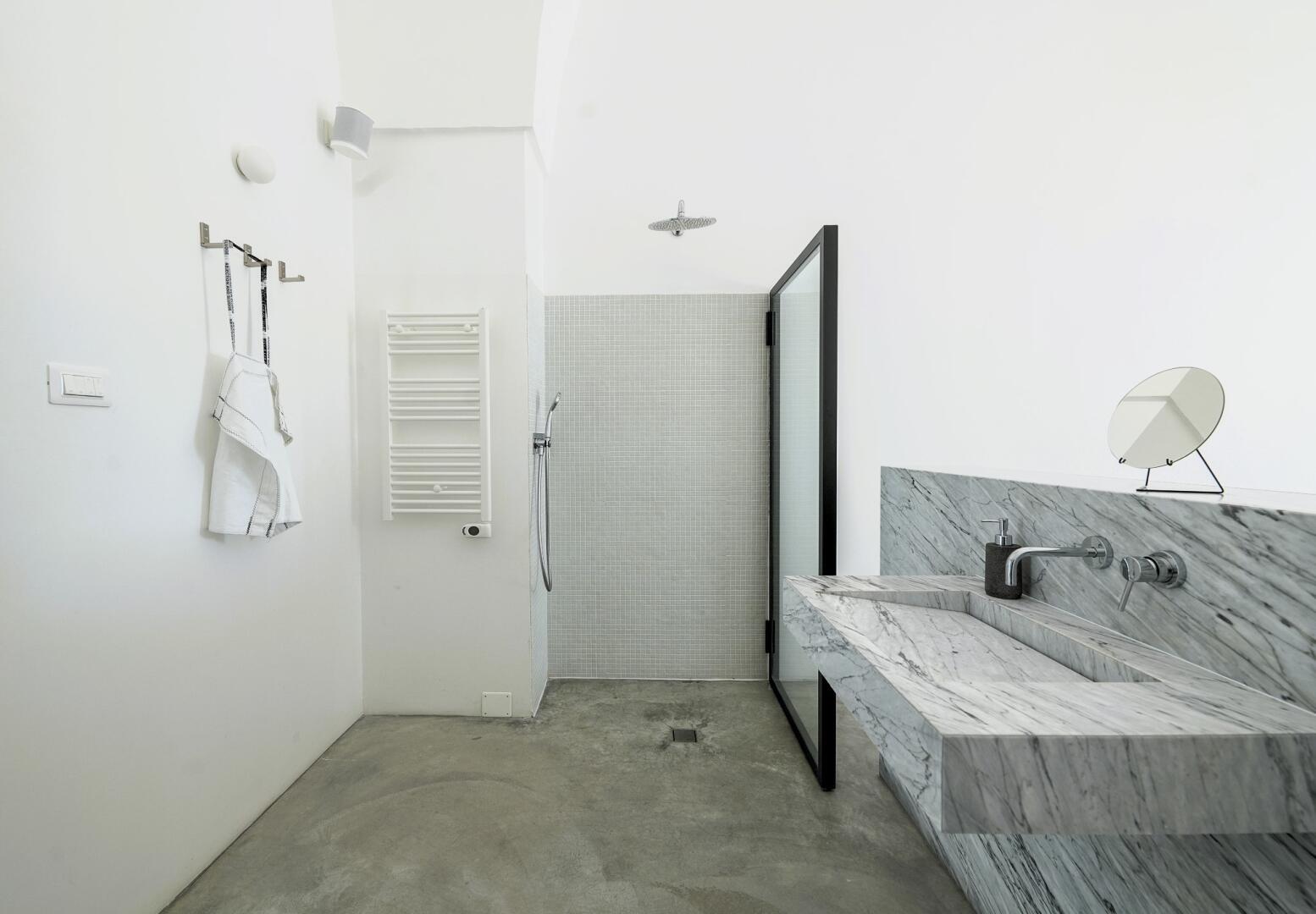 Chambre double A - douche